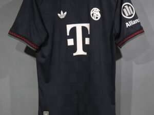1.1 Bayern Munich 3era Equipacion 25/26 (Version jugador 1.1)