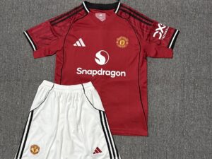 Manchester United Local 25/26 (Replica AAA)