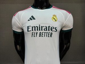 Real Madrid Local 26/27 (Version Jugador 1.1)