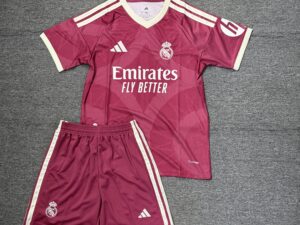 Real Madrid 3era Equipacion 26/27 (replica AAA)