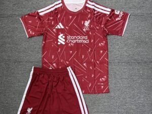 Liverpool  Local 26/27 (replica AAA)