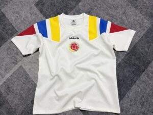 Camiseta EQT Colombia